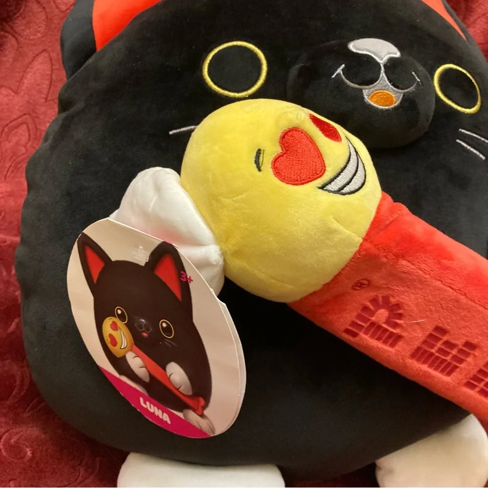 Zuru Snackles Black Cat Plush Toy with Plush Pez Candy Dispenser